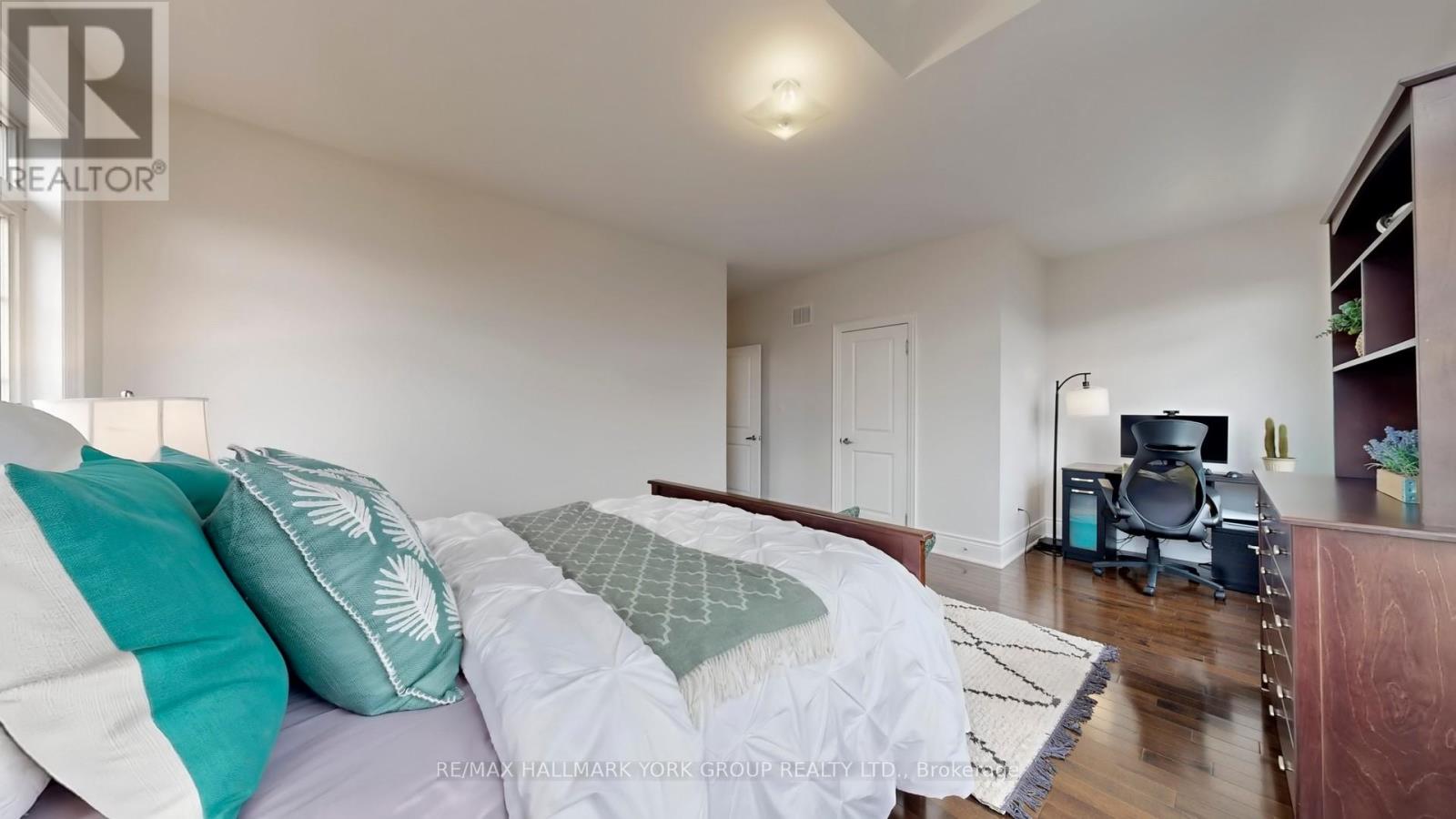 40 Orleans Circle, Vaughan, Ontario  L4H 0V3 - Photo 35 - N12587974