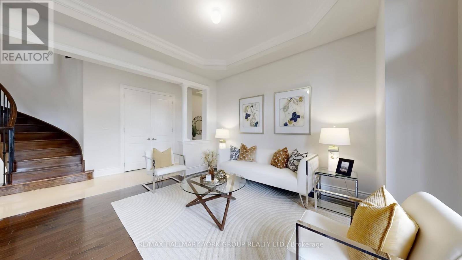 40 Orleans Circle, Vaughan, Ontario  L4H 0V3 - Photo 9 - N12587974