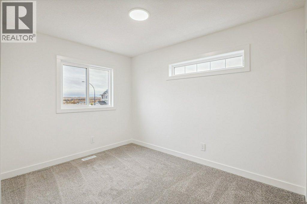 39 Legacy Glen Heights Se, Calgary, Alberta  T2X 5Z6 - Photo 18 - A2254315