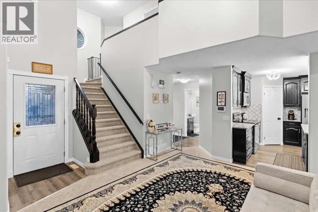 67 Anaheim Crescent Ne, Calgary, Alberta  T1Y 7B8 - Photo 4 - A2268366