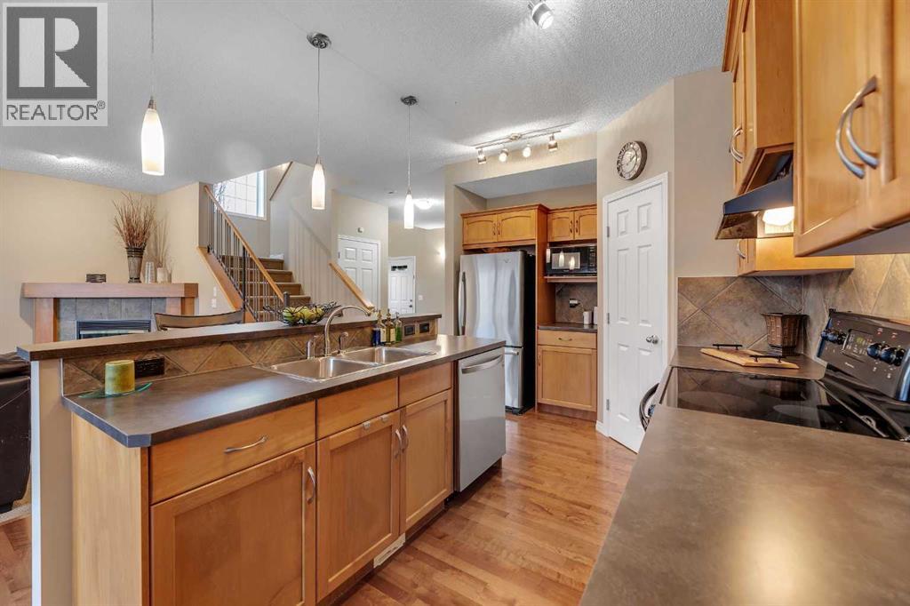 136 Copperfield Close Se, Calgary, Alberta  T2Z 4L3 - Photo 8 - A2270697