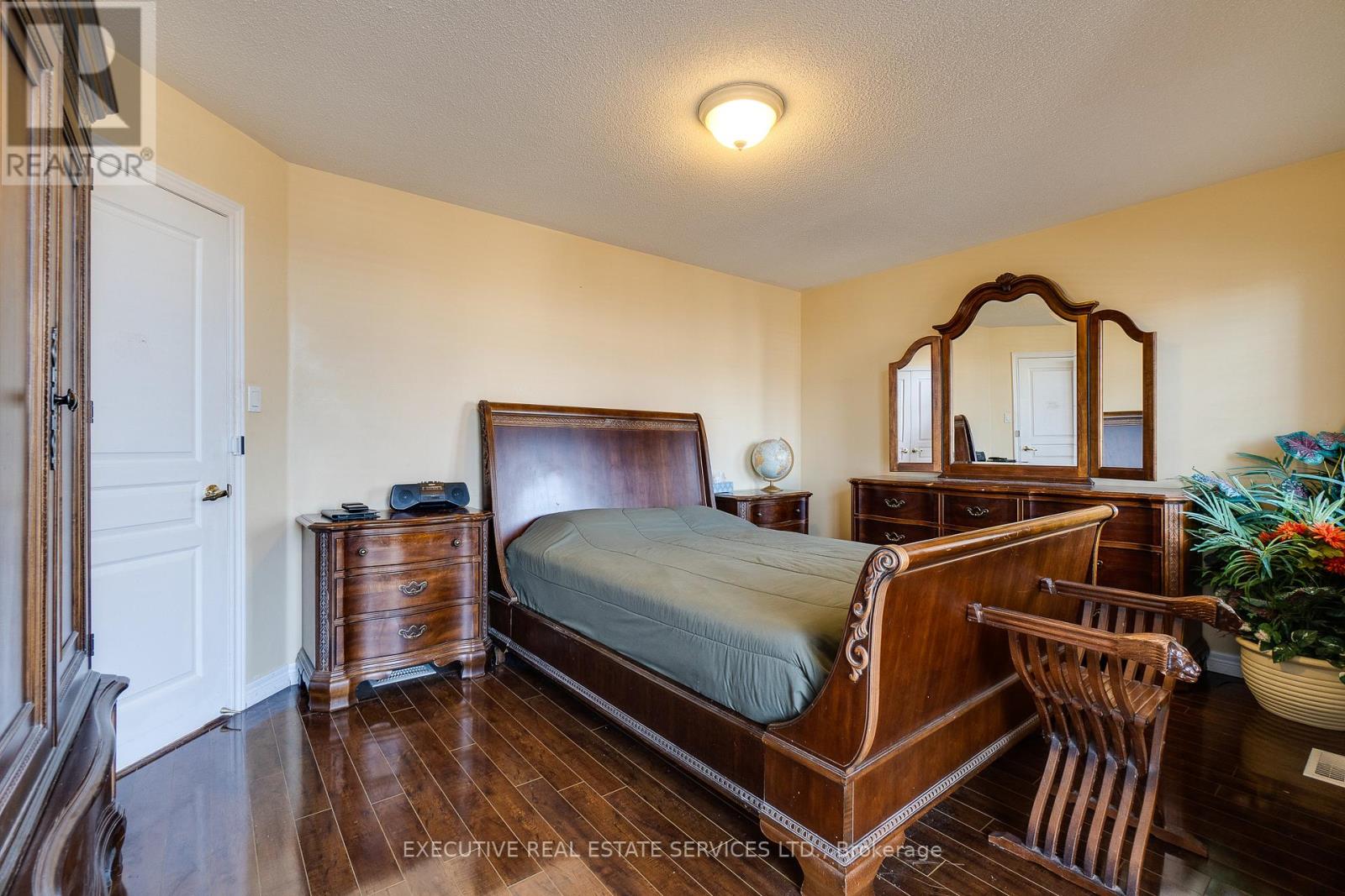 44 Moldovan Drive, Brampton, Ontario  L6R 0E4 - Photo 36 - W12587948