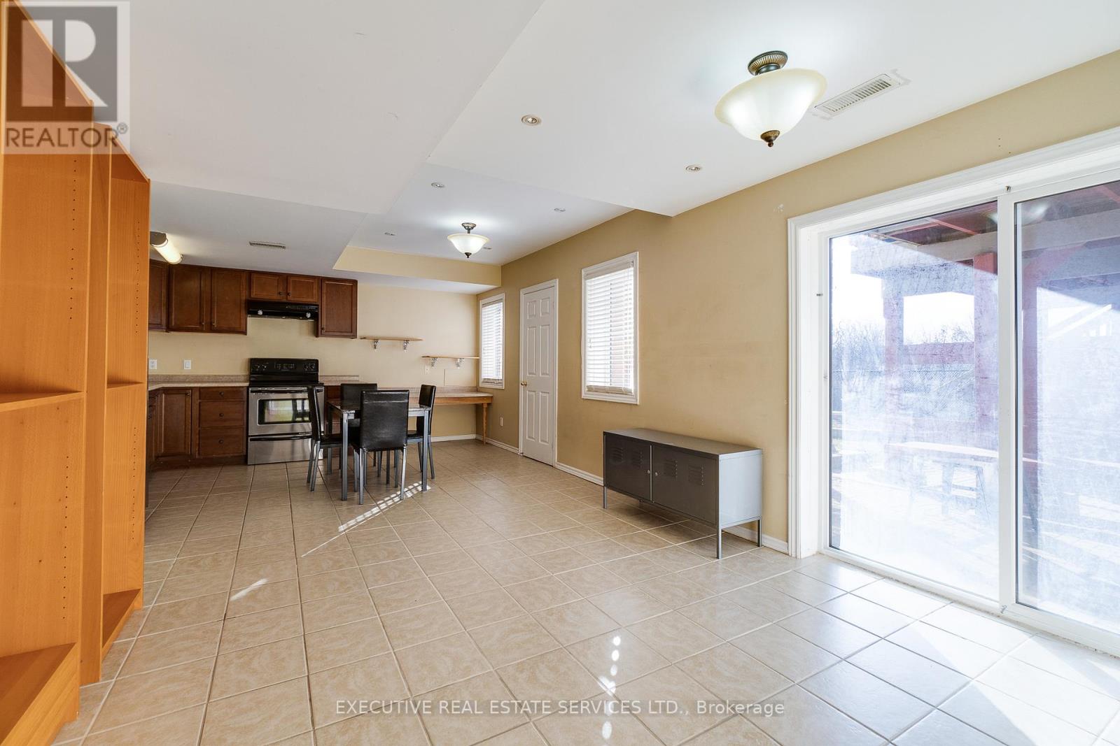 44 Moldovan Drive, Brampton, Ontario  L6R 0E4 - Photo 39 - W12587948