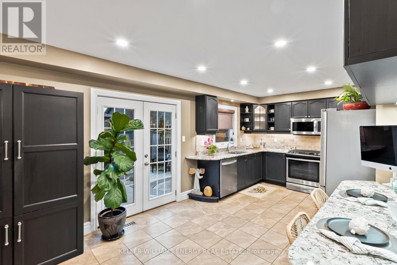 12 Schooner Lane, Clarington, Ontario  L1B 1N5 - Photo 9 - E12582764