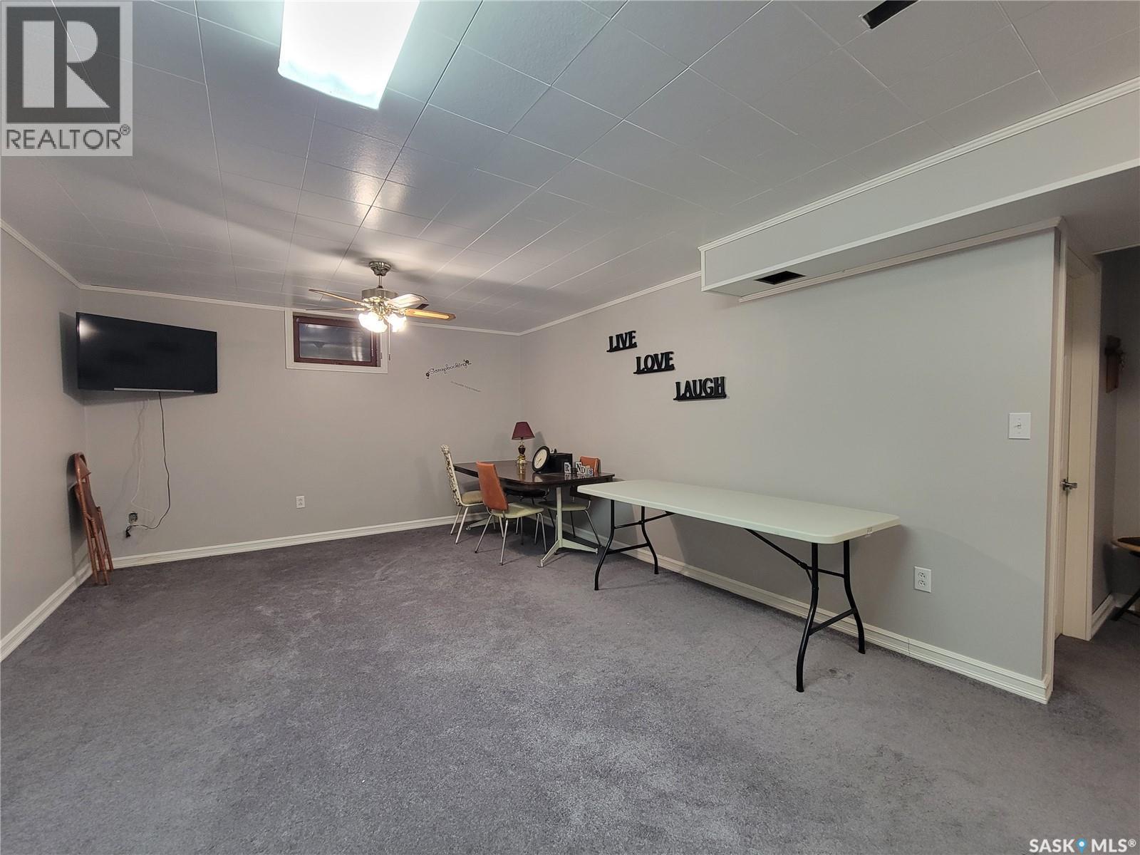 4920 Express Avenue, Macklin, Saskatchewan  S0L 2C0 - Photo 17 - SK024904