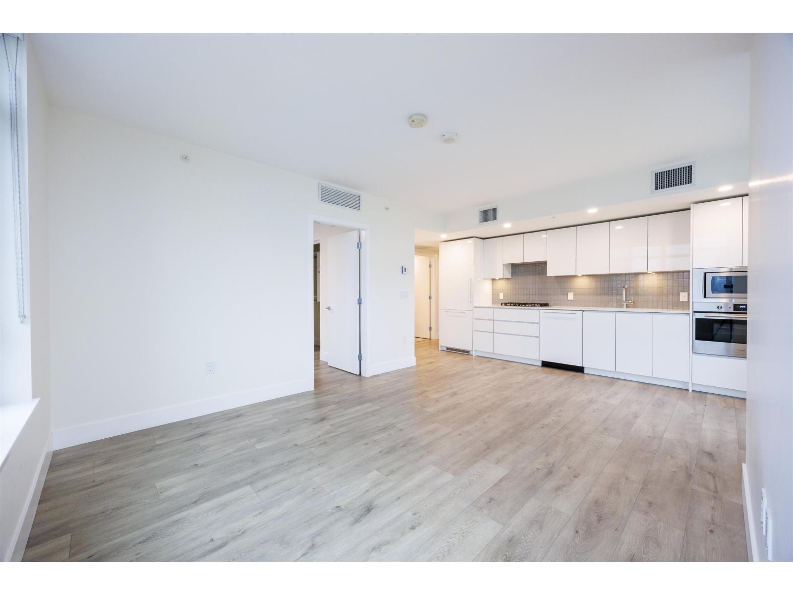 1204 10428 Whalley Boulevard, Surrey, British Columbia  V3T 0W2 - Photo 14 - R3066817