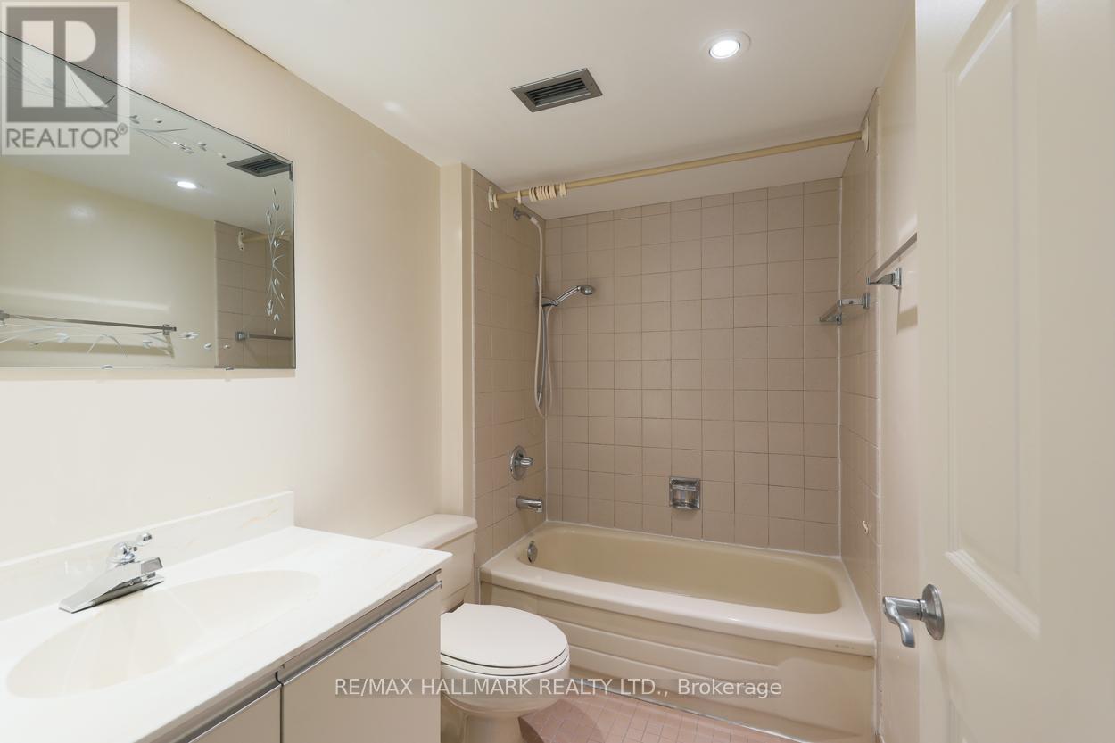 901 - 701 King Street W, Toronto, Ontario  M5V 2W7 - Photo 17 - C12580570