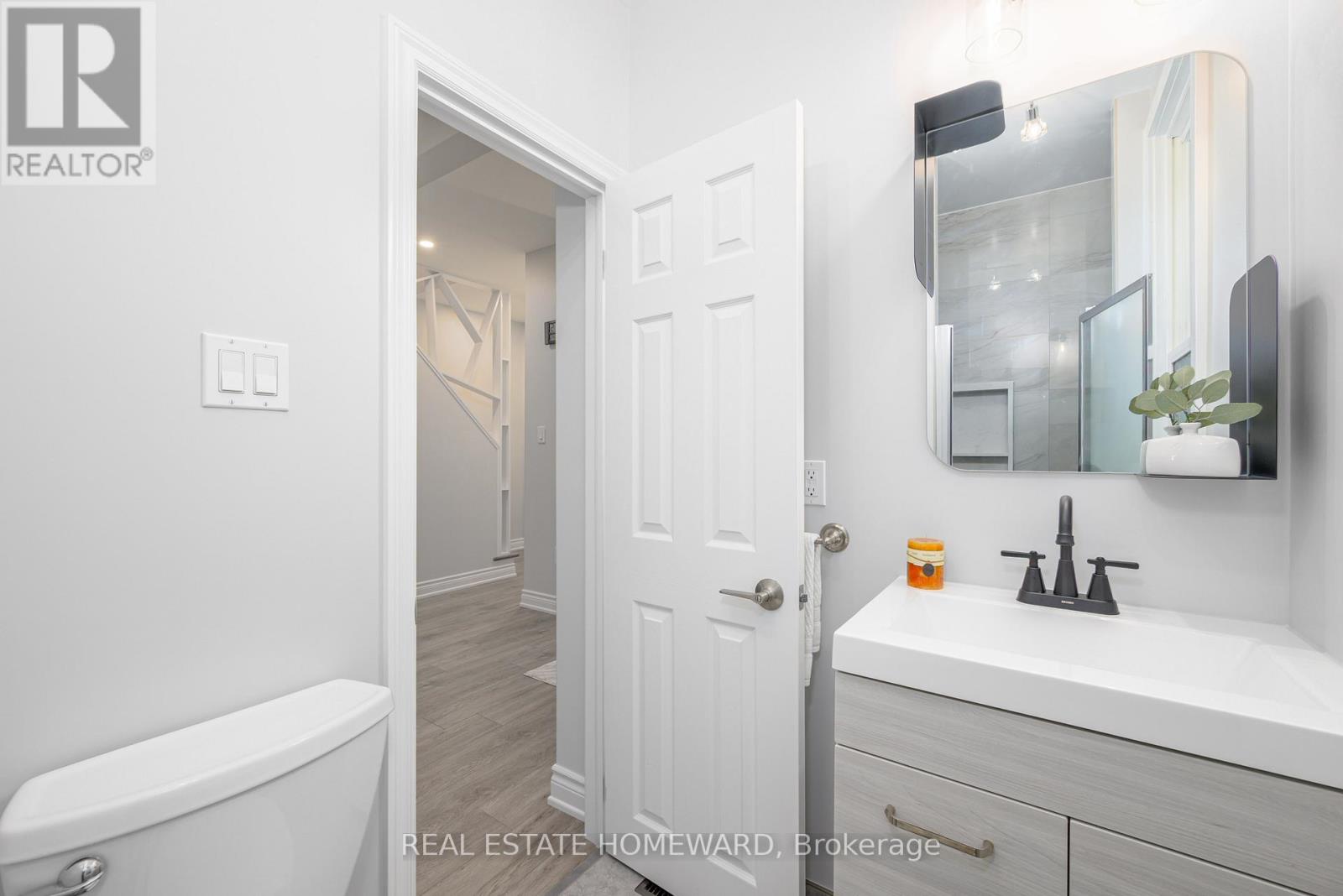 93 Agnes Street, Oshawa, Ontario  L1G 1V3 - Photo 19 - E12588004