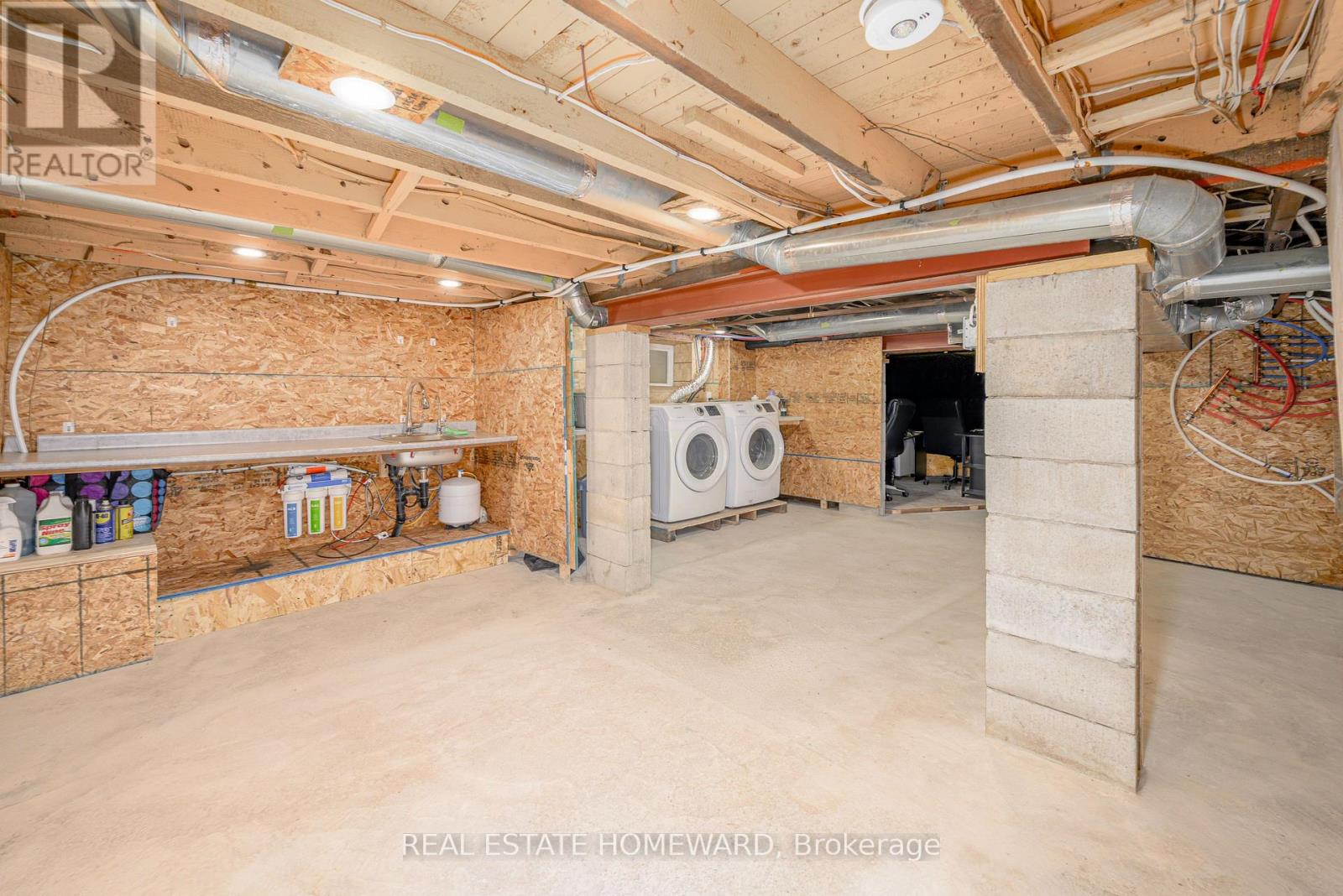 93 Agnes Street, Oshawa, Ontario  L1G 1V3 - Photo 39 - E12588004