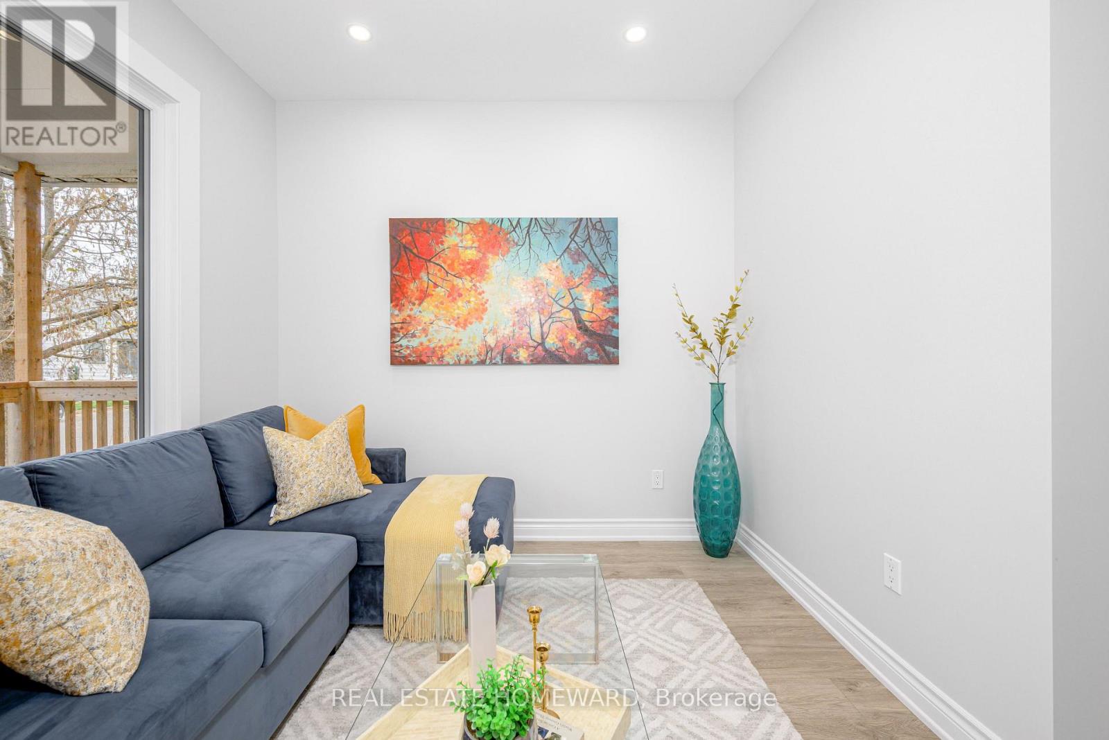 93 Agnes Street, Oshawa, Ontario  L1G 1V3 - Photo 7 - E12588004