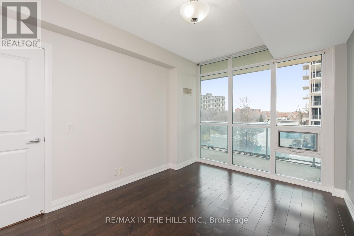 310 - 1055 Southdown Road, Mississauga, Ontario  L5J 0A3 - Photo 12 - W12588008