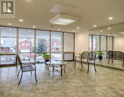 403 - 81 Church Street, Kitchener, Ontario  N2G 4M1 - Photo 7 - X12588024