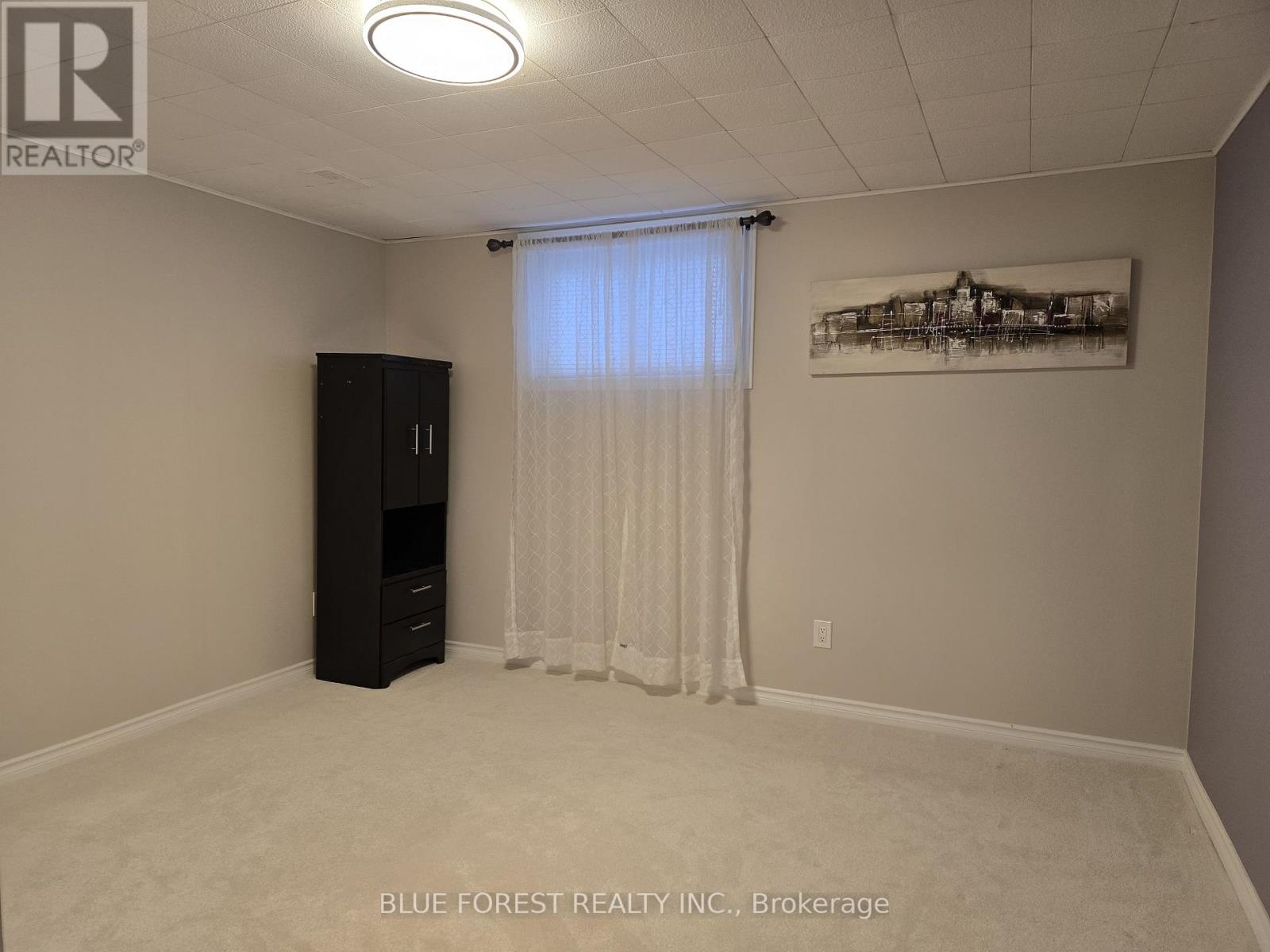 16 Meadowview Road, London South, Ontario  N6J 4E6 - Photo 30 - X12588052