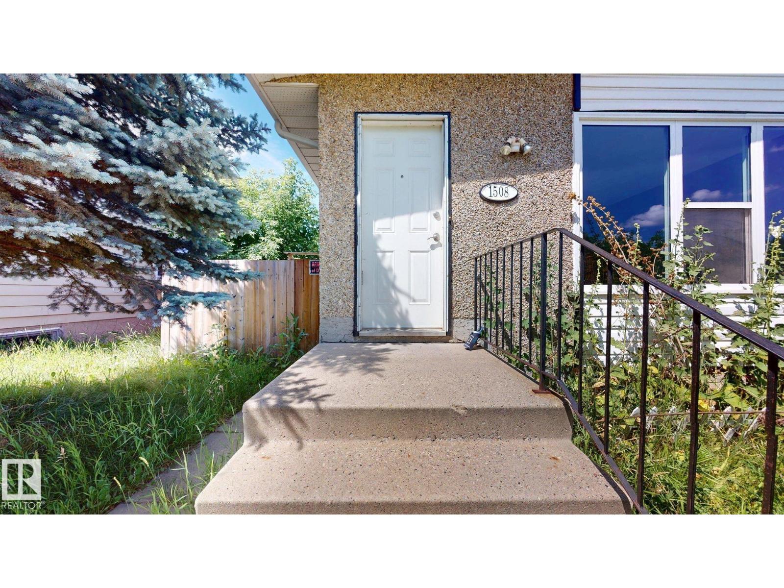 1508 62 St Nw, Edmonton, Alberta  T6L 1S8 - Photo 1 - E4467074