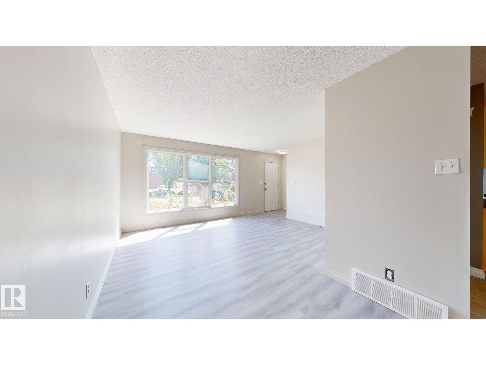 1508 62 St Nw, Edmonton, Alberta  T6L 1S8 - Photo 10 - E4467074