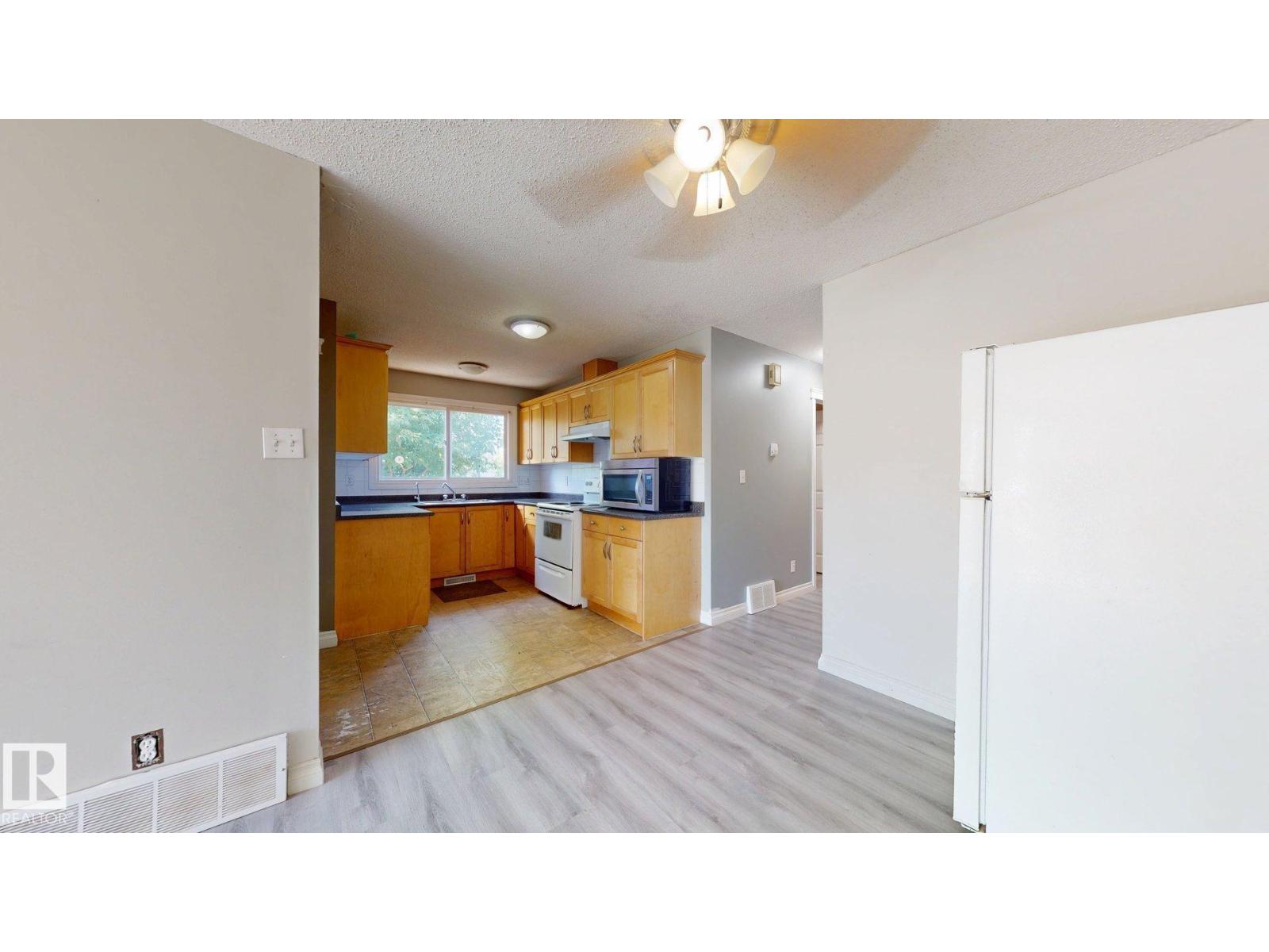 1508 62 St Nw, Edmonton, Alberta  T6L 1S8 - Photo 9 - E4467074