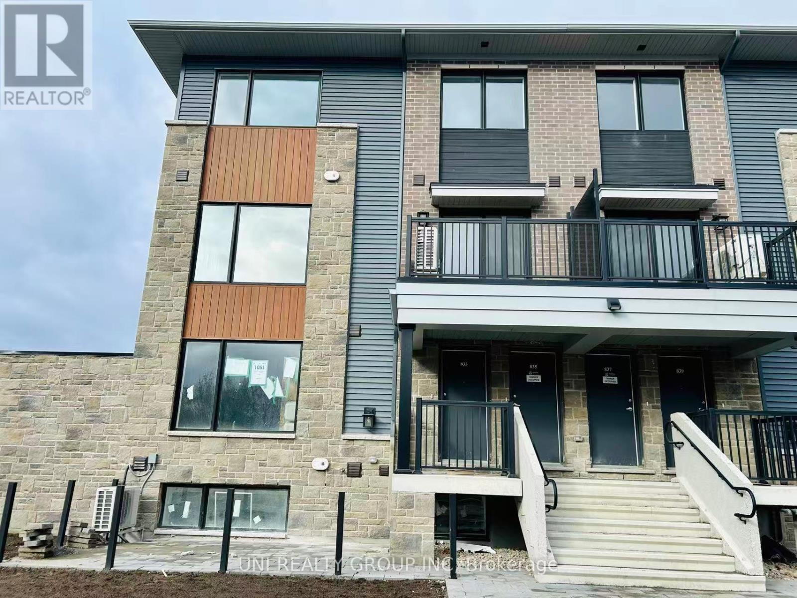 835 ARCADIAN PRIVATE, Ottawa, Ontario