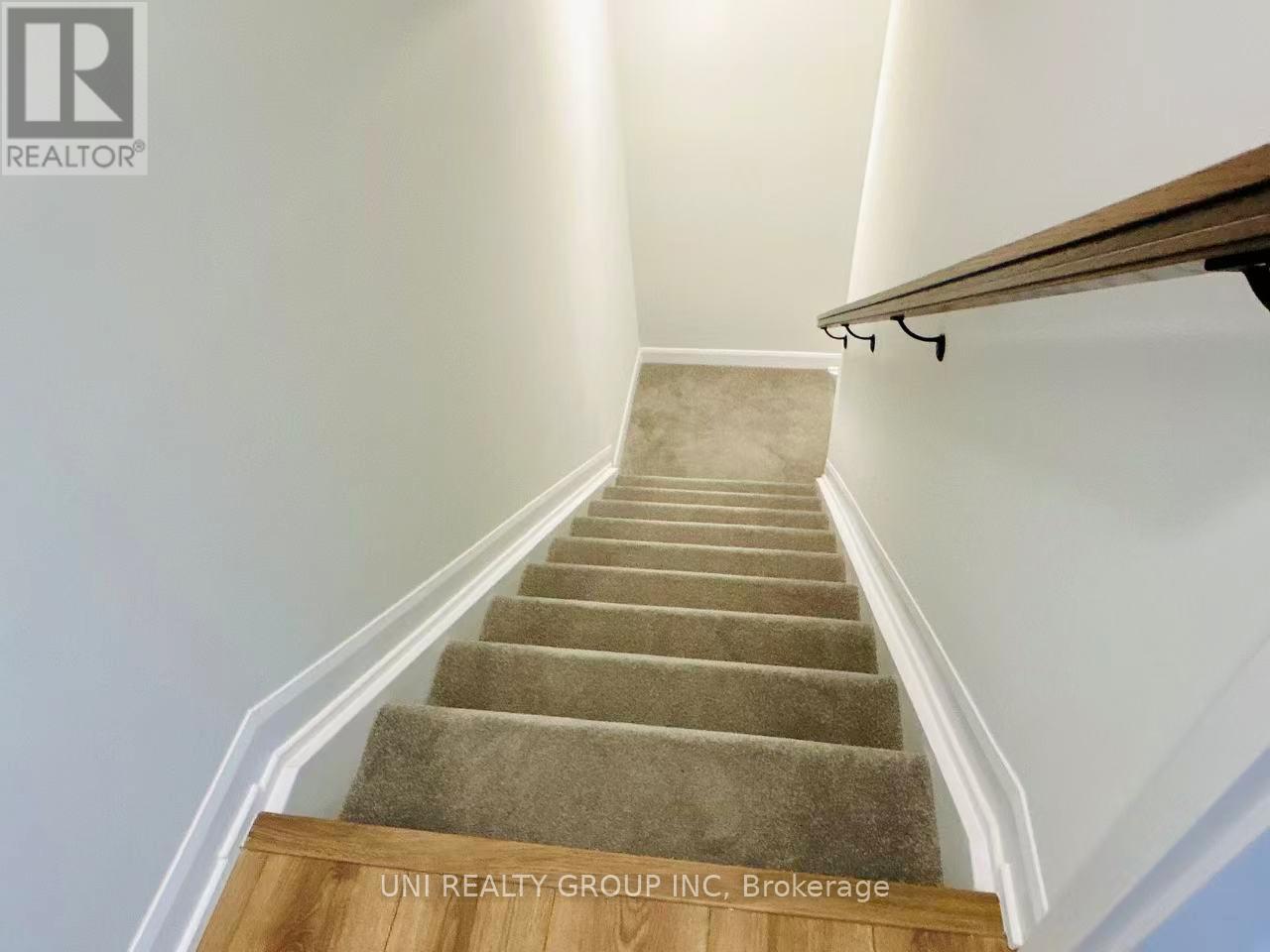 835 Arcadian Private, Ottawa, Ontario K2T 0R8 - Photo 13 - X12588060