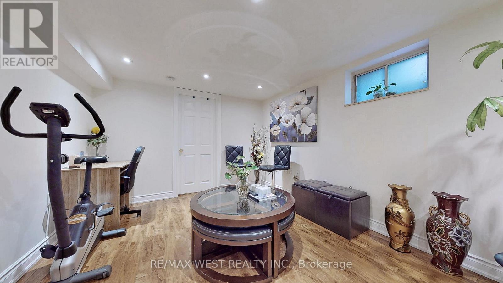 Basement - 139 Ranee Avenue, Toronto, Ontario  M6A 1N3 - Photo 7 - C12588046