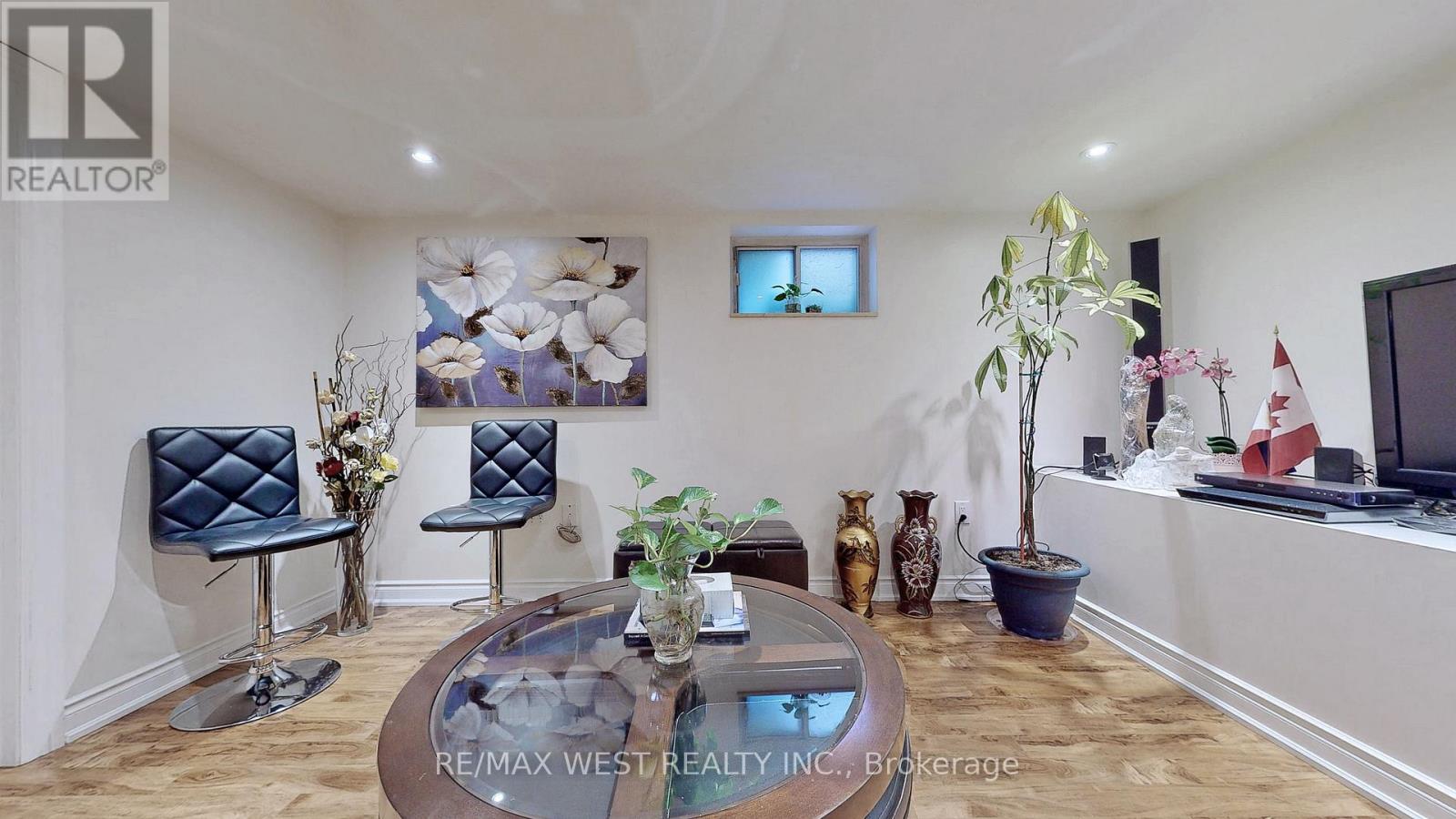 Basement - 139 Ranee Avenue, Toronto, Ontario  M6A 1N3 - Photo 9 - C12588046