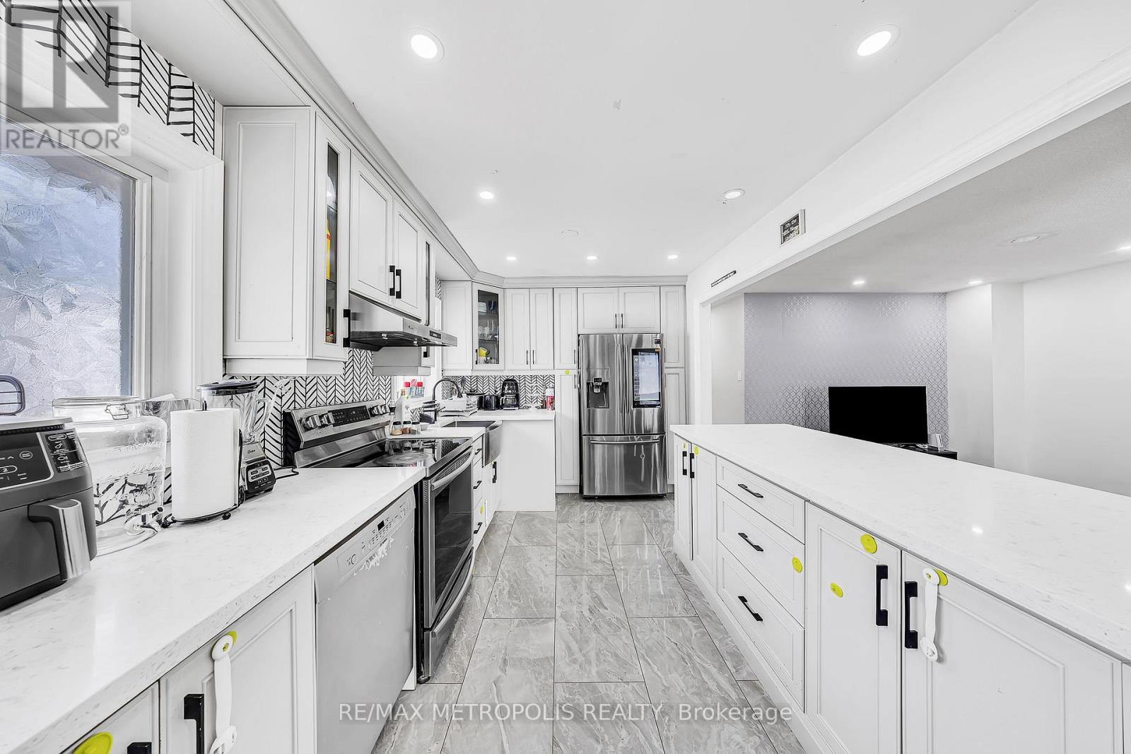 Main - 897 Liverpool Road, Pickering, Ontario  L1W 1S5 - Photo 13 - E12588040