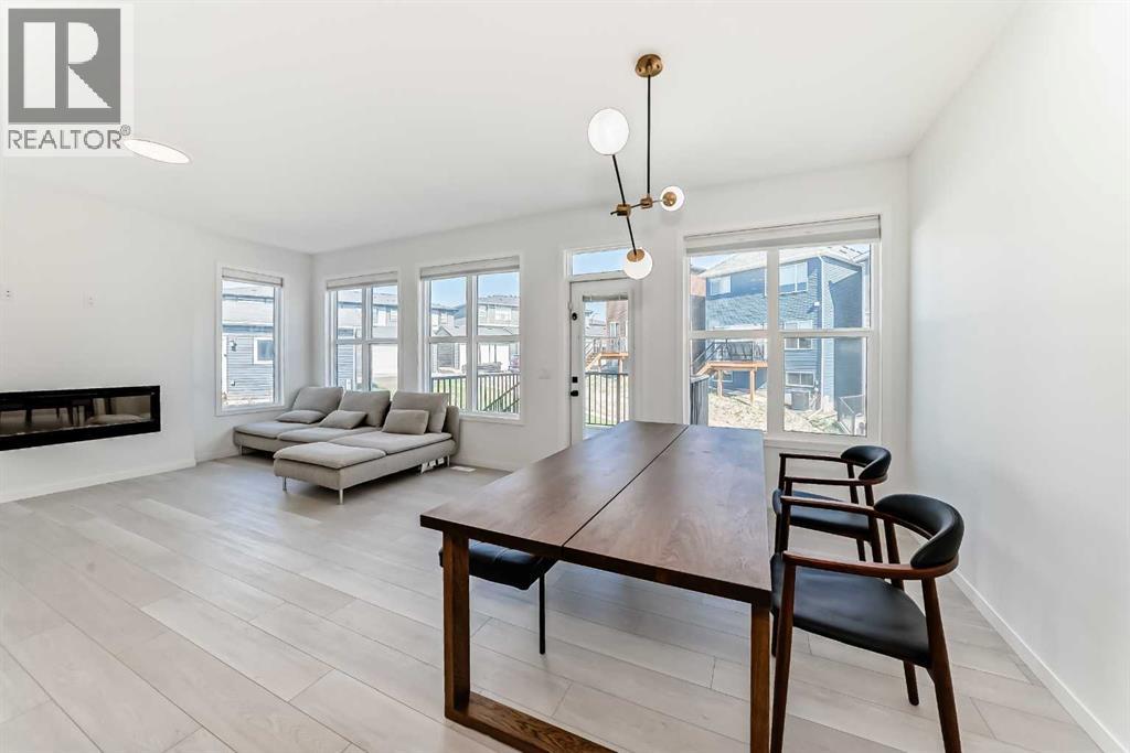 392 Carringvue Place Nw, Calgary, Alberta  T3P 2A4 - Photo 8 - A2258518