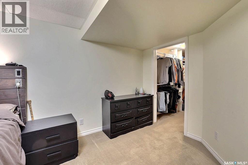 66 Sneath Crescent, Regina, Saskatchewan  S4R 5P9 - Photo 24 - SK024889