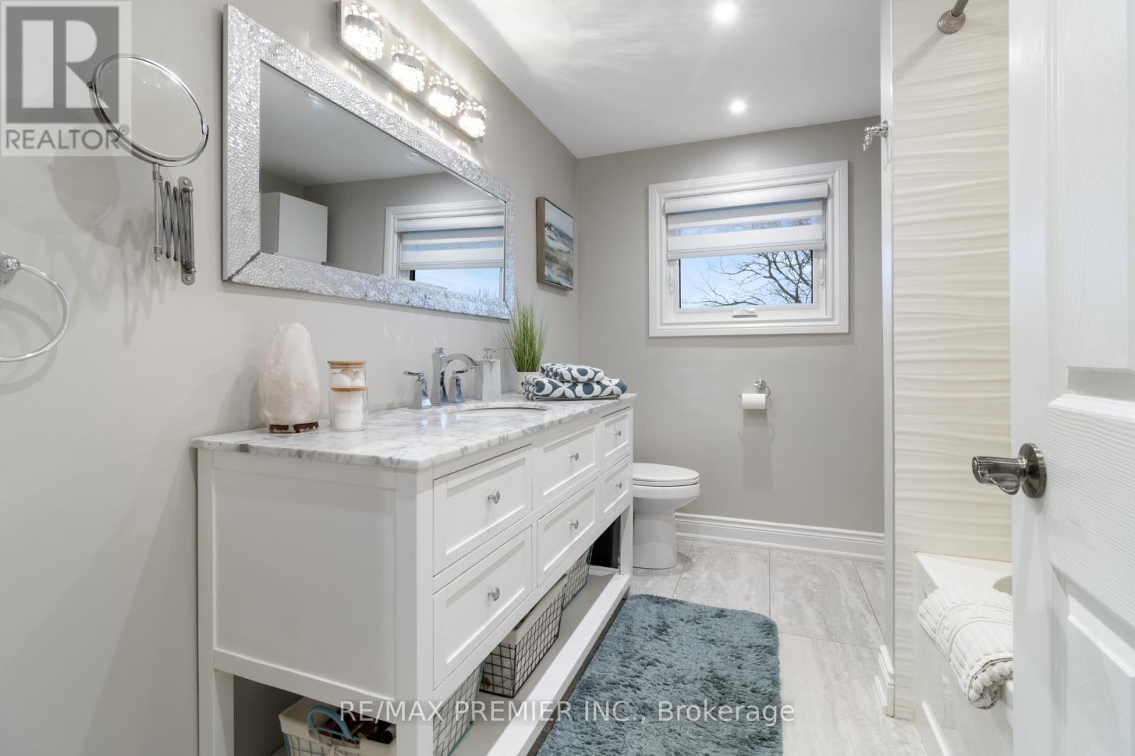 60 Nobleview Drive, King, Ontario  L0G 1N0 - Photo 19 - N12588036