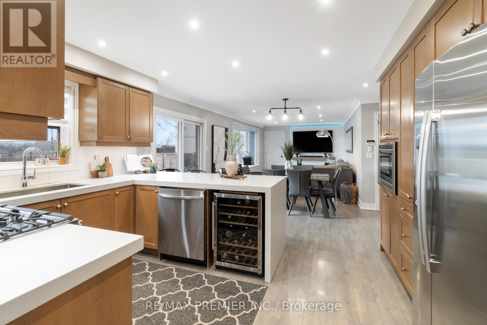 60 Nobleview Drive, King, Ontario  L0G 1N0 - Photo 5 - N12588036