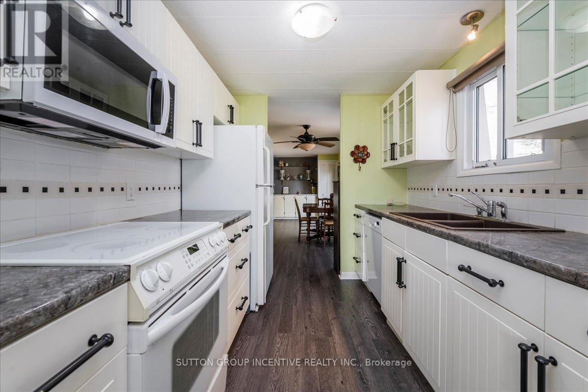 29 Main Street, Innisfil, Ontario  L9S 1L9 - Photo 8 - N12588066