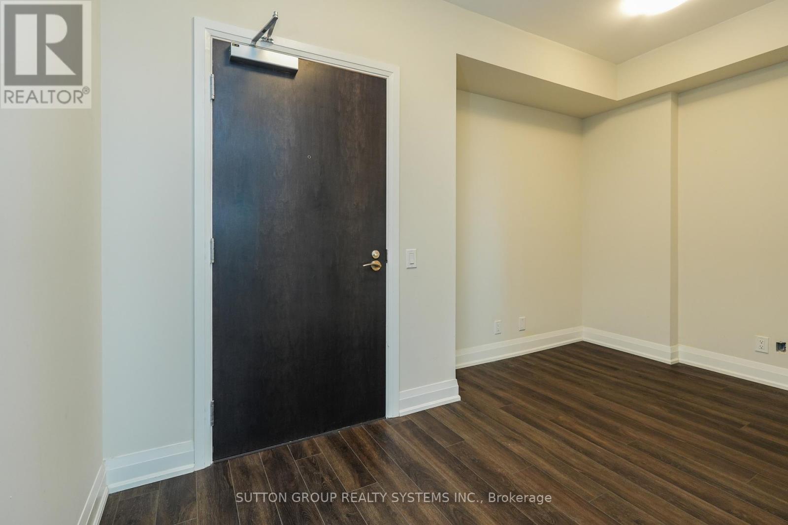 1801 - 15 Lynch Street, Brampton, Ontario L0K 1E0 - Photo 4 - W12588026