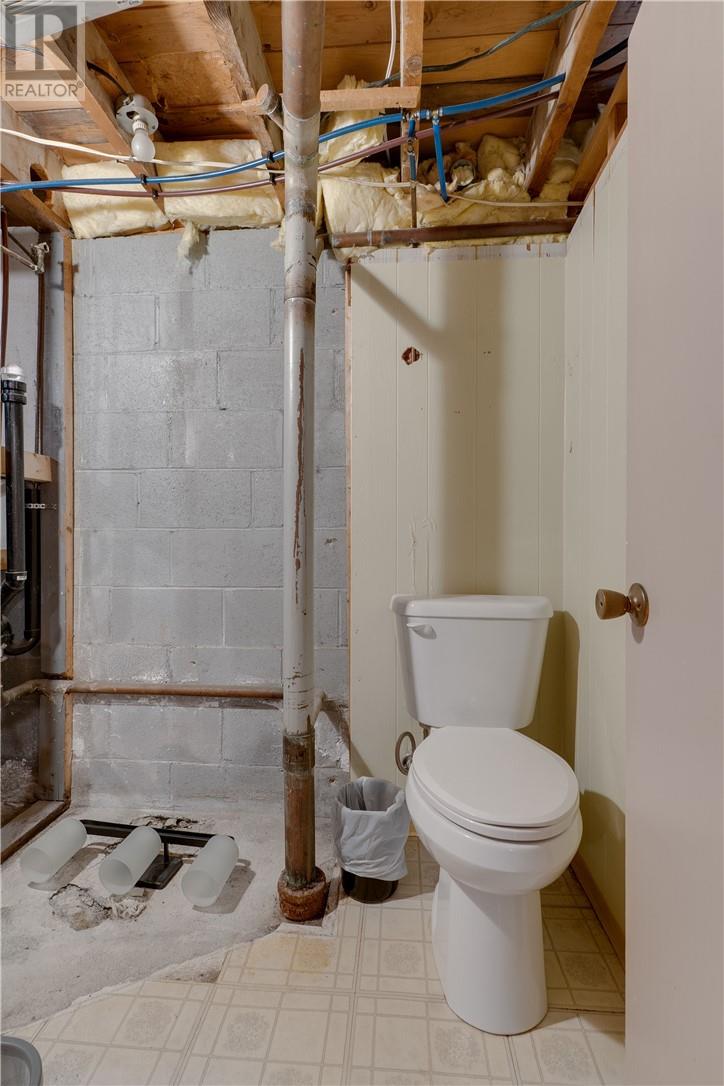 2016 Wiltshire, Greater Sudbury, Ontario  P3B 1Y4 - Photo 21 - 2125802