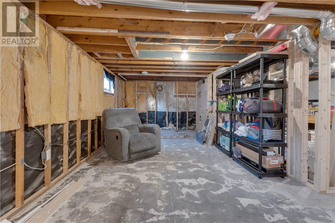 2016 Wiltshire, Greater Sudbury, Ontario  P3B 1Y4 - Photo 23 - 2125802