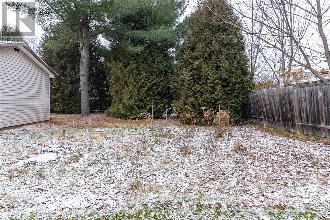 2016 Wiltshire, Greater Sudbury, Ontario  P3B 1Y4 - Photo 25 - 2125802