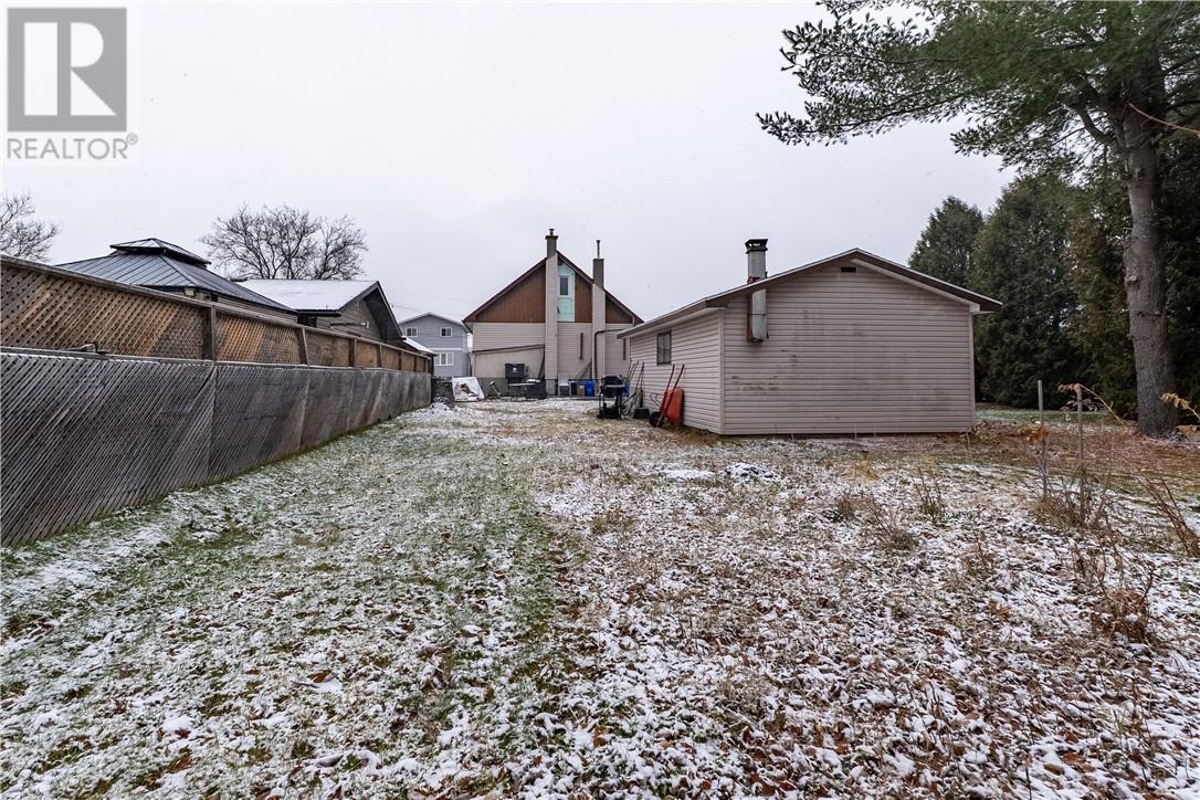 2016 Wiltshire, Greater Sudbury, Ontario  P3B 1Y4 - Photo 33 - 2125802