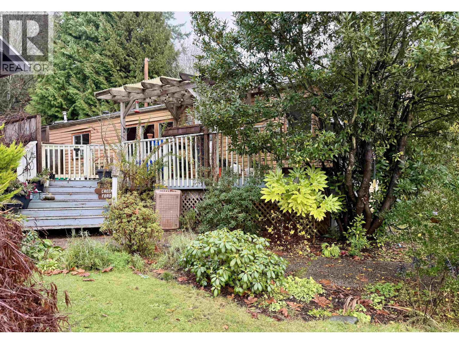 962 Cemetery Road, Gibsons, British Columbia  V0N 1V7 - Photo 24 - R3071025