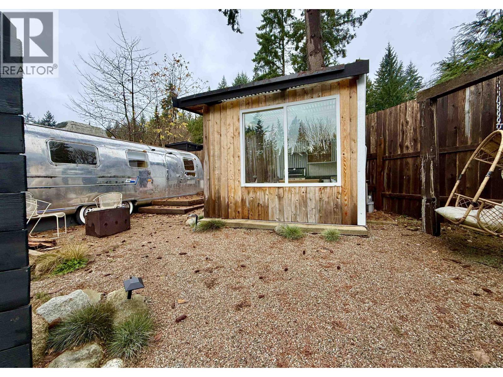 962 Cemetery Road, Gibsons, British Columbia  V0N 1V7 - Photo 31 - R3071025