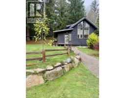 962 Cemetery Road, Gibsons, Ca