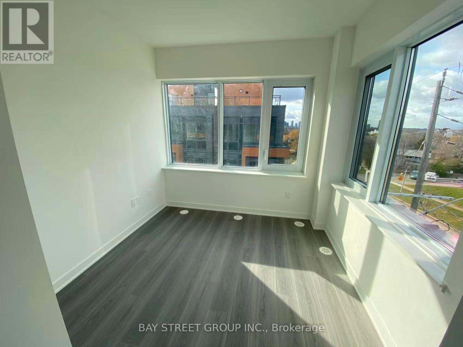 71 Curlew Drive, Toronto, Ontario M3A 0B2 - Photo 2 - C12587360