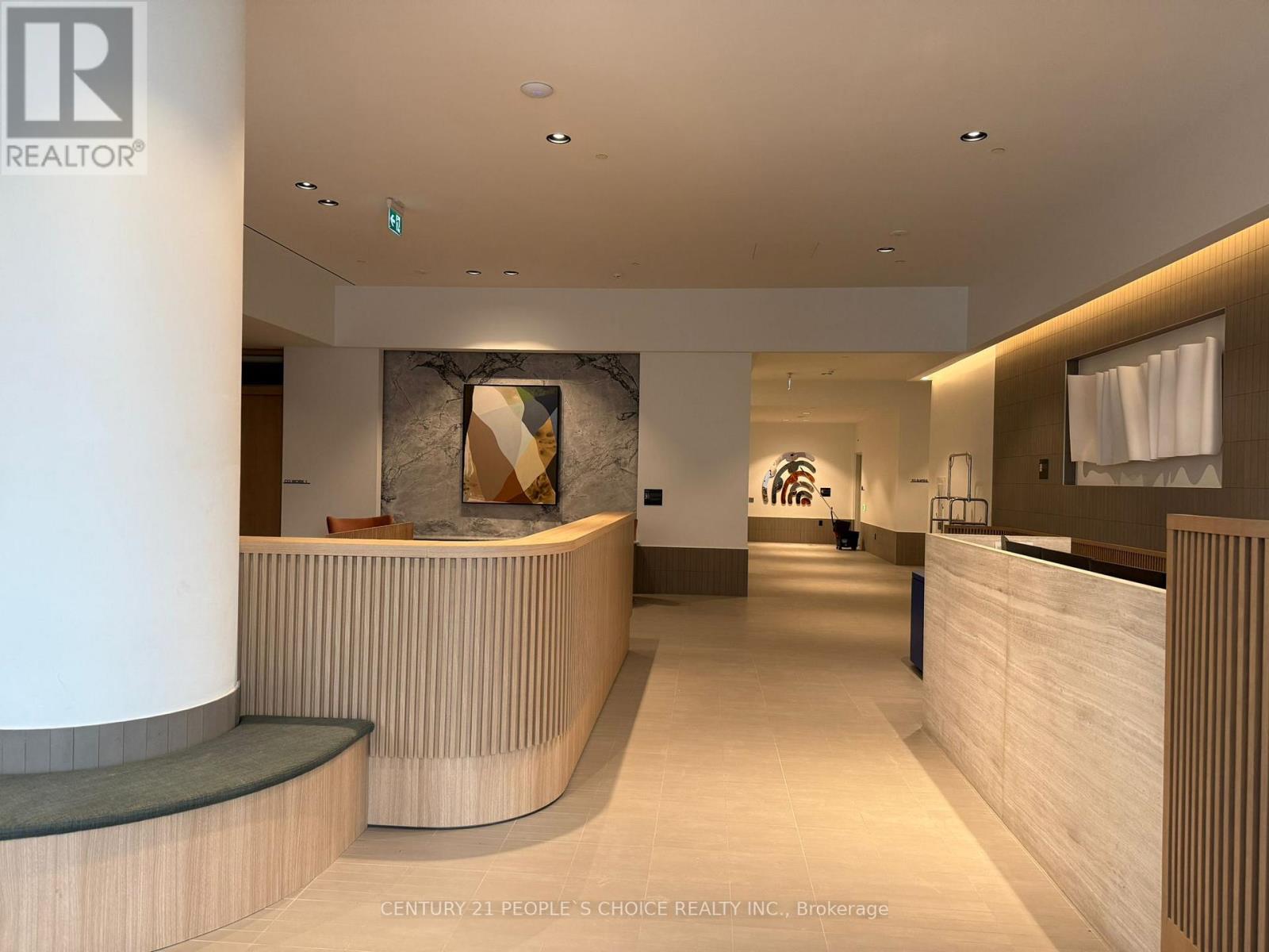 2512 - 395 Square One Drive, Mississauga, Ontario  L5B 0P6 - Photo 18 - W12576718