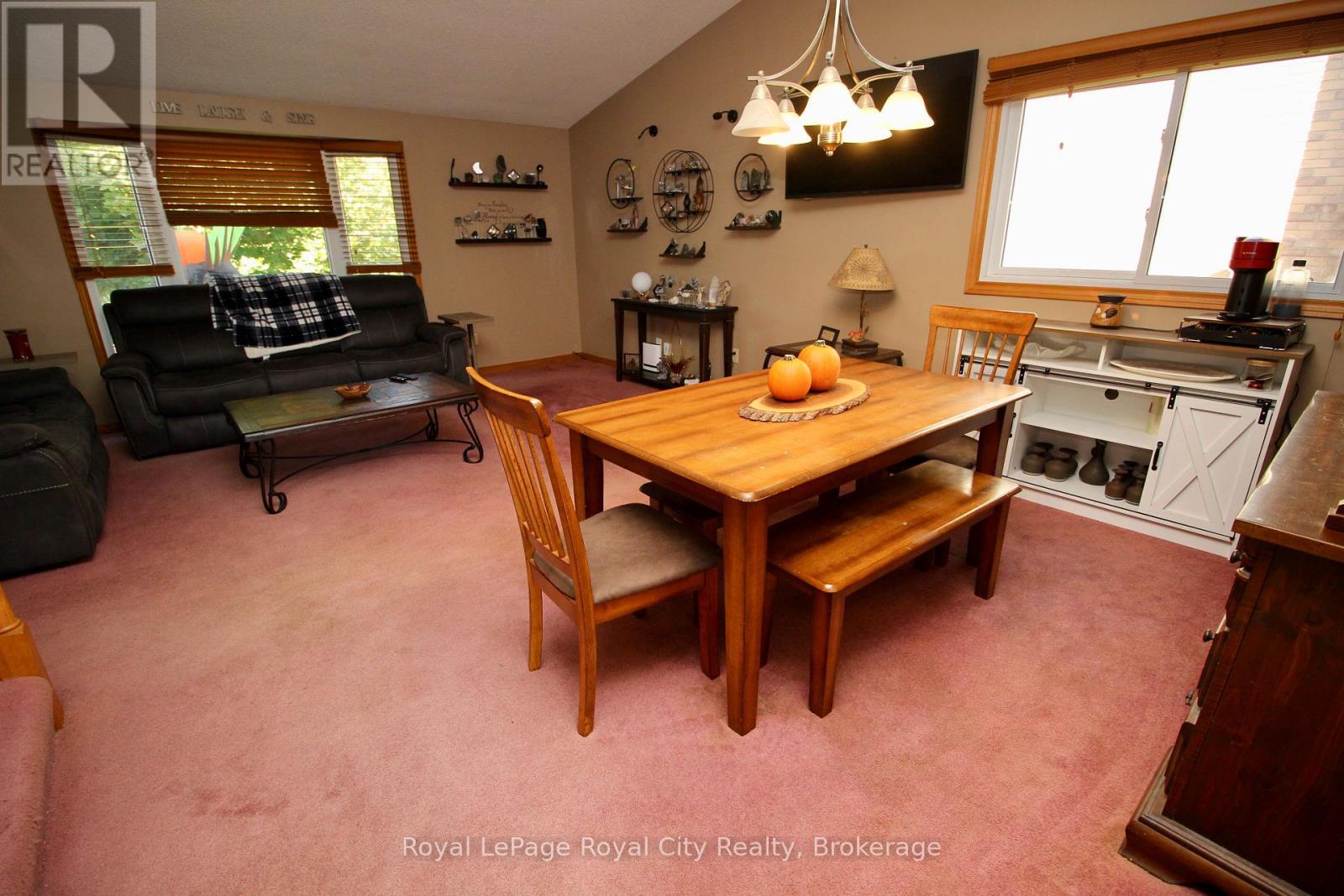 40 Shoemaker Crescent, Guelph, Ontario  N1K 1J6 - Photo 26 - X12471482