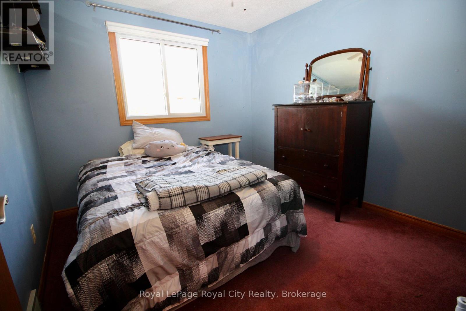 40 Shoemaker Crescent, Guelph, Ontario  N1K 1J6 - Photo 20 - X12471482