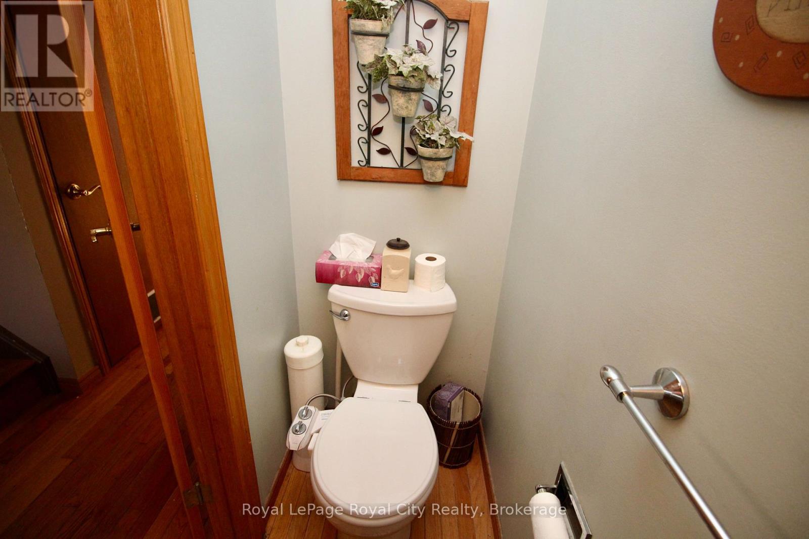 40 Shoemaker Crescent, Guelph, Ontario  N1K 1J6 - Photo 30 - X12471482