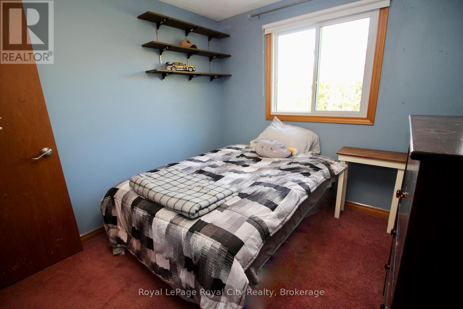 40 Shoemaker Crescent, Guelph, Ontario  N1K 1J6 - Photo 22 - X12471482