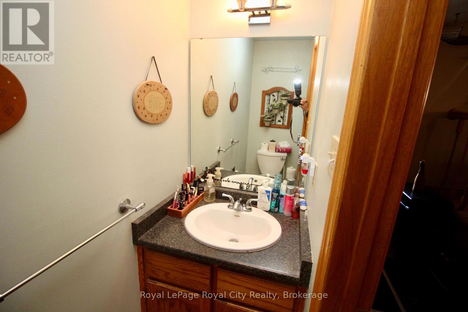 40 Shoemaker Crescent, Guelph, Ontario  N1K 1J6 - Photo 29 - X12471482