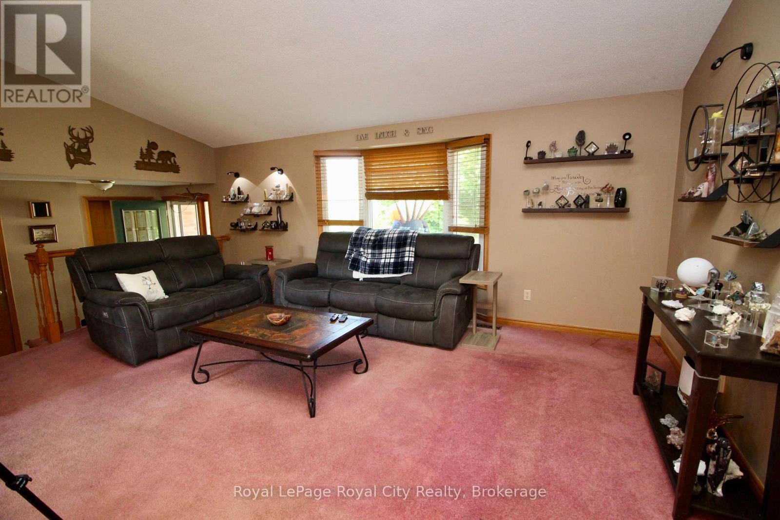 40 Shoemaker Crescent, Guelph, Ontario  N1K 1J6 - Photo 23 - X12471482