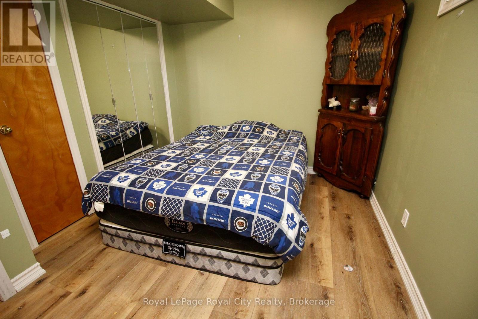 40 Shoemaker Crescent, Guelph, Ontario  N1K 1J6 - Photo 45 - X12471482