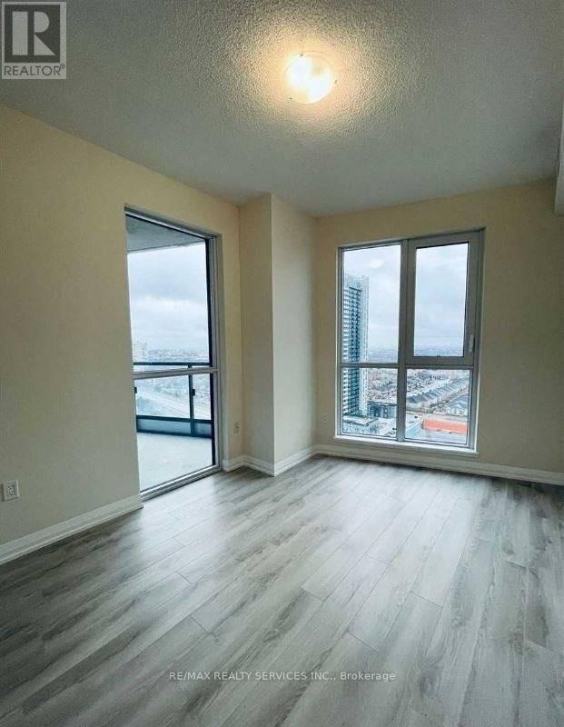 2018 - 35 Watergarden Drive, Mississauga, Ontario  L5R 1B2 - Photo 9 - W12588074