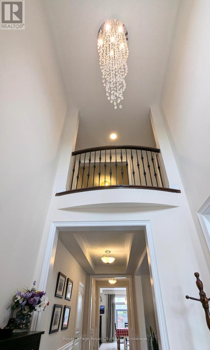 39 Dalmeny Drive, Brampton, Ontario  L6X 2Y4 - Photo 19 - W12588104