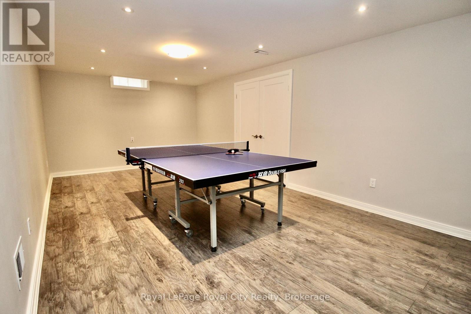 39 Dalmeny Drive, Brampton, Ontario  L6X 2Y4 - Photo 38 - W12588104